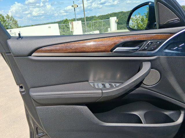 used 2021 BMW X4 car, priced at $27,997
