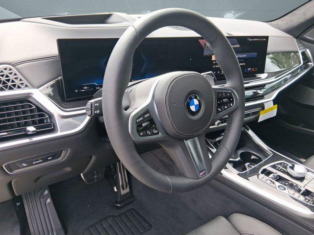 new 2026 BMW X7 car, priced at $101,385