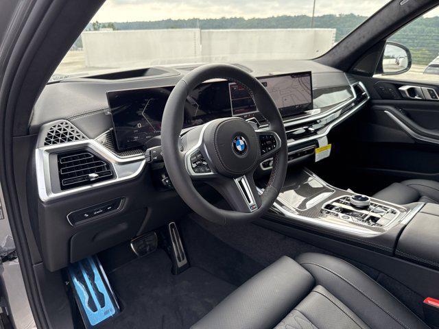 new 2026 BMW X7 car, priced at $121,505