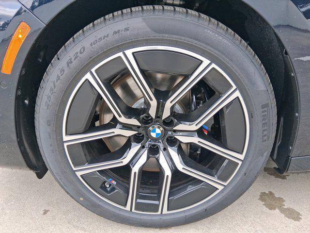 new 2025 BMW 760 car, priced at $134,335