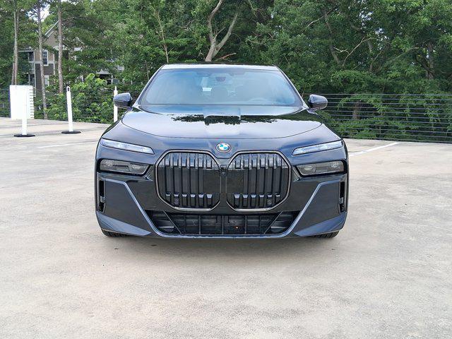 new 2025 BMW 760 car, priced at $134,335