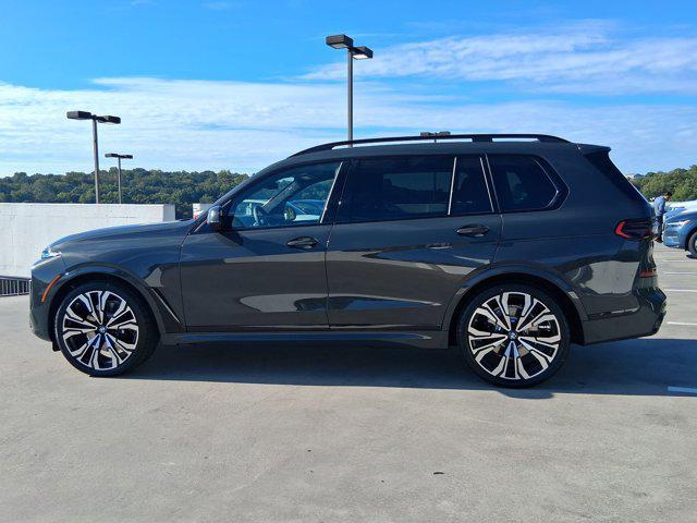 new 2026 BMW X7 car, priced at $106,075