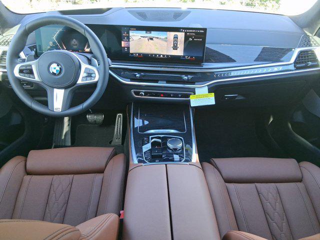 new 2026 BMW X7 car, priced at $106,075