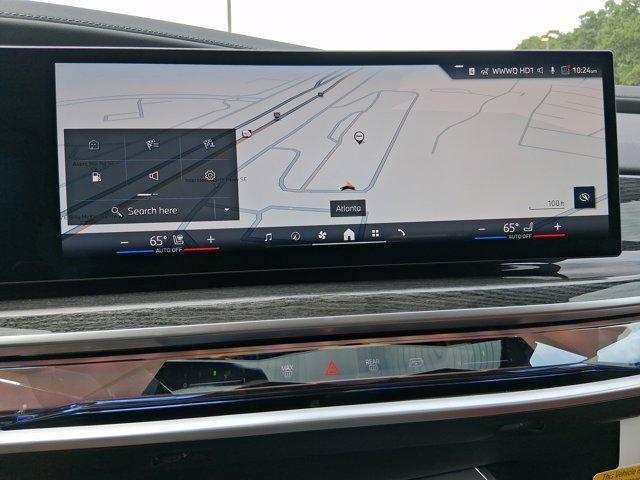 new 2025 BMW 760 car, priced at $134,485