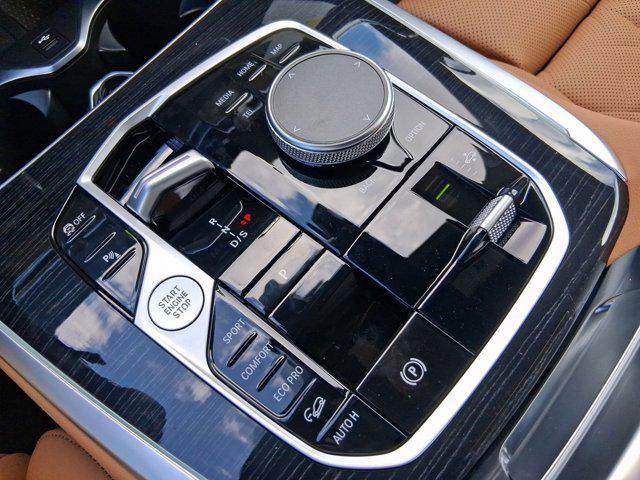 new 2026 BMW X7 car, priced at $100,485