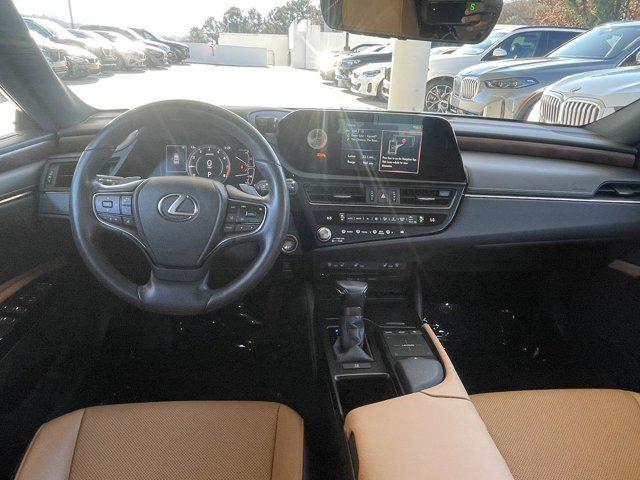 used 2022 Lexus ES 350 car, priced at $35,997