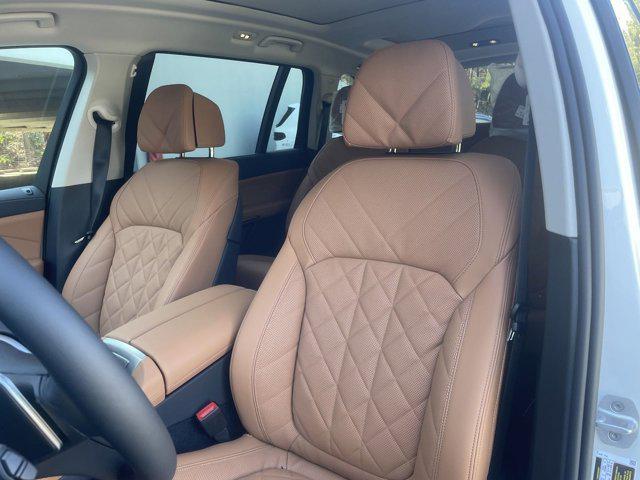 used 2025 BMW X7 car, priced at $85,140