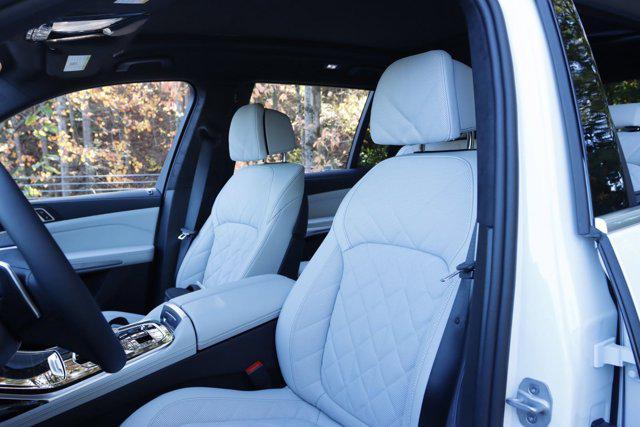 new 2025 BMW X7 car, priced at $91,325