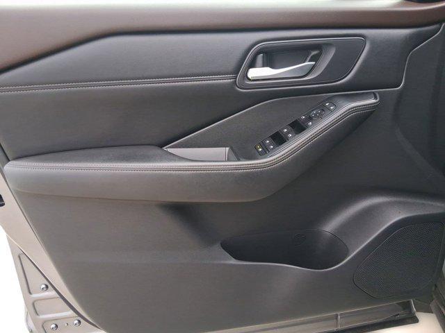 used 2022 Nissan Rogue car, priced at $20,596