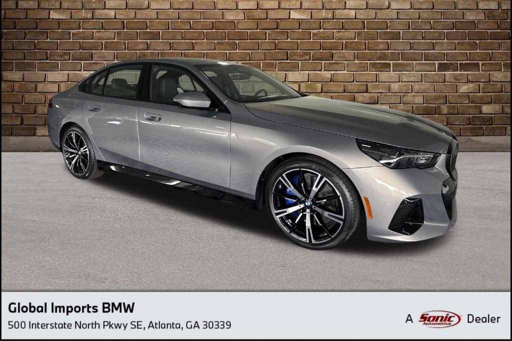 new 2024 BMW 540 car, priced at $74,445