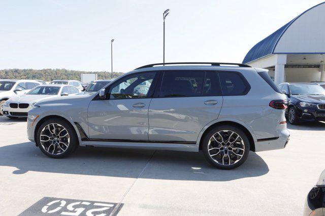 new 2025 BMW X7 car, priced at $95,420