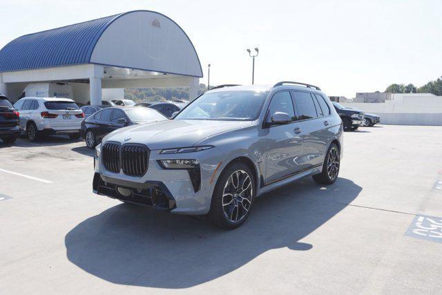 new 2025 BMW X7 car, priced at $95,420