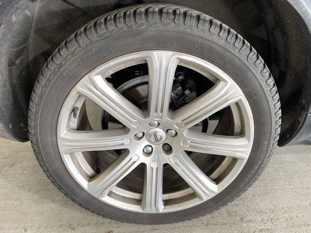 used 2019 Volvo XC90 car, priced at $14,997