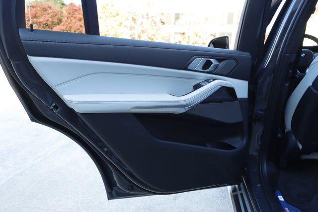 used 2025 BMW X7 car, priced at $93,280
