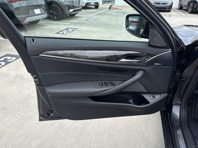 used 2022 BMW 540 car, priced at $43,097