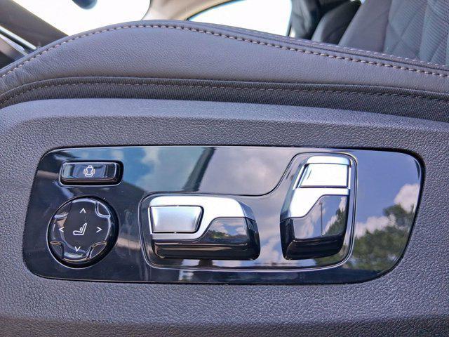 used 2026 BMW X7 car, priced at $92,319