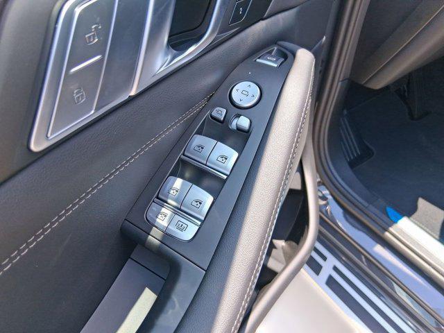 used 2026 BMW X7 car, priced at $92,319