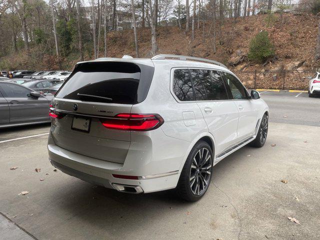 new 2025 BMW X7 car, priced at $95,325