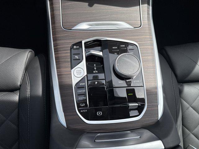 new 2026 BMW X7 car, priced at $91,925