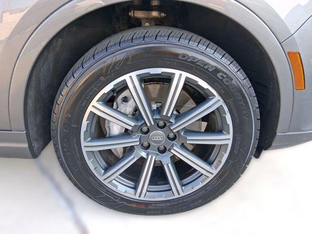 used 2017 Audi Q7 car, priced at $13,986
