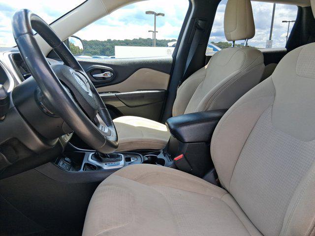 used 2015 Jeep Cherokee car, priced at $10,597