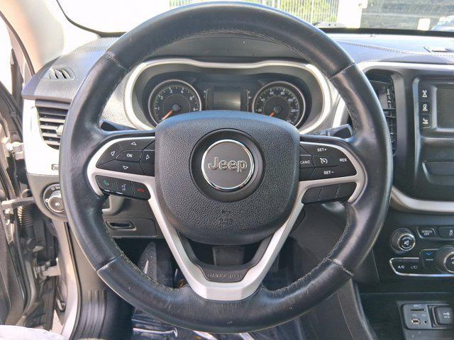 used 2015 Jeep Cherokee car, priced at $10,597
