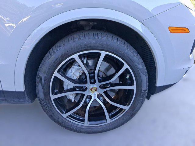 used 2021 Porsche Cayenne car, priced at $46,097