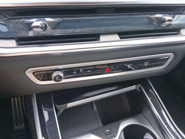 new 2026 BMW X7 car, priced at $97,435