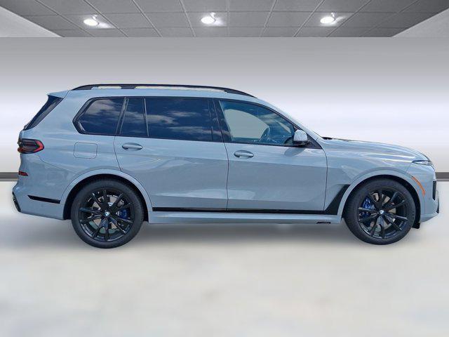 new 2026 BMW X7 car, priced at $97,435