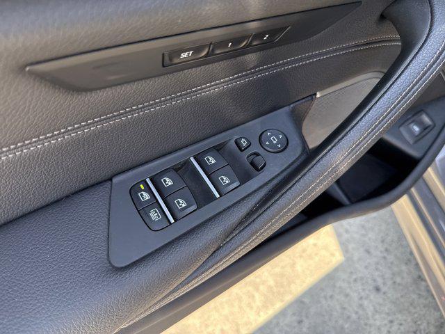 used 2022 BMW 540 car, priced at $50,586