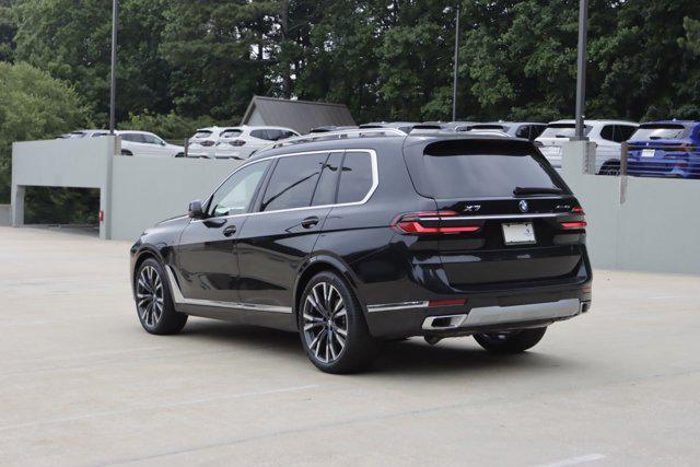 new 2025 BMW X7 car, priced at $90,145