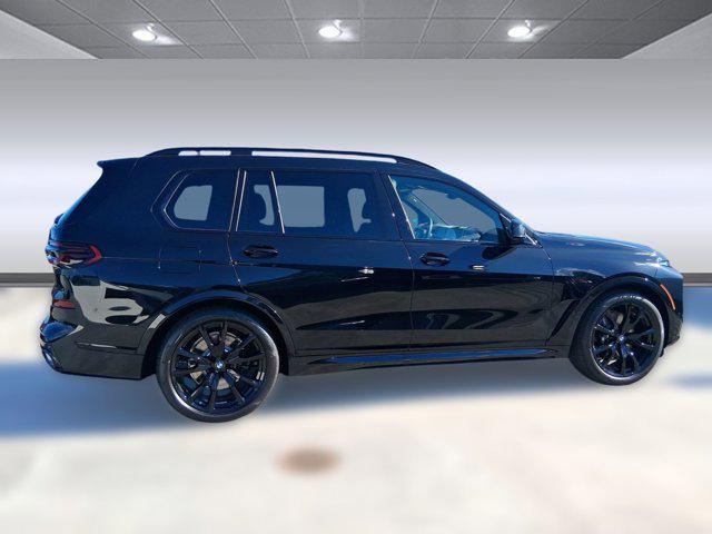 new 2026 BMW X7 car, priced at $105,685