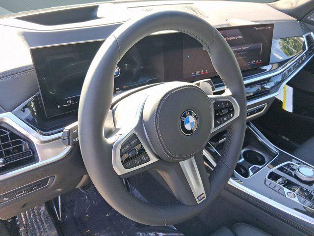 new 2026 BMW X7 car, priced at $105,685
