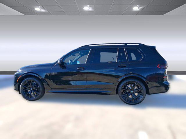 new 2026 BMW X7 car, priced at $105,685