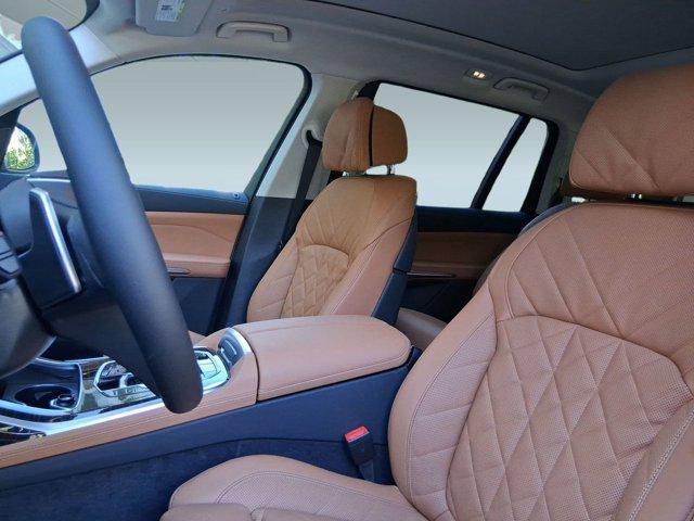 new 2026 BMW X7 car, priced at $95,625