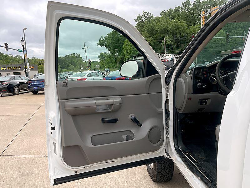 used 2009 Chevrolet Silverado 2500 car, priced at $15,900