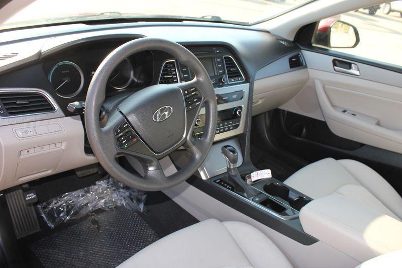 used 2016 Hyundai Sonata Hybrid car, priced at $14,900