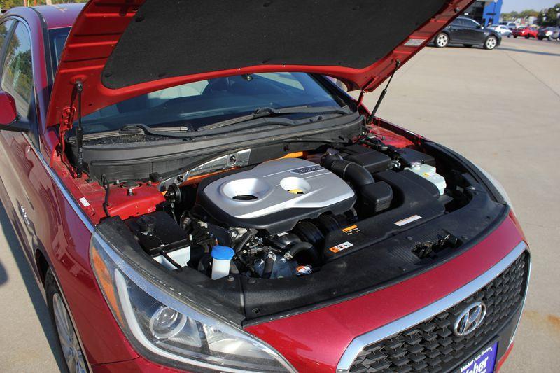 used 2016 Hyundai Sonata Hybrid car, priced at $14,900