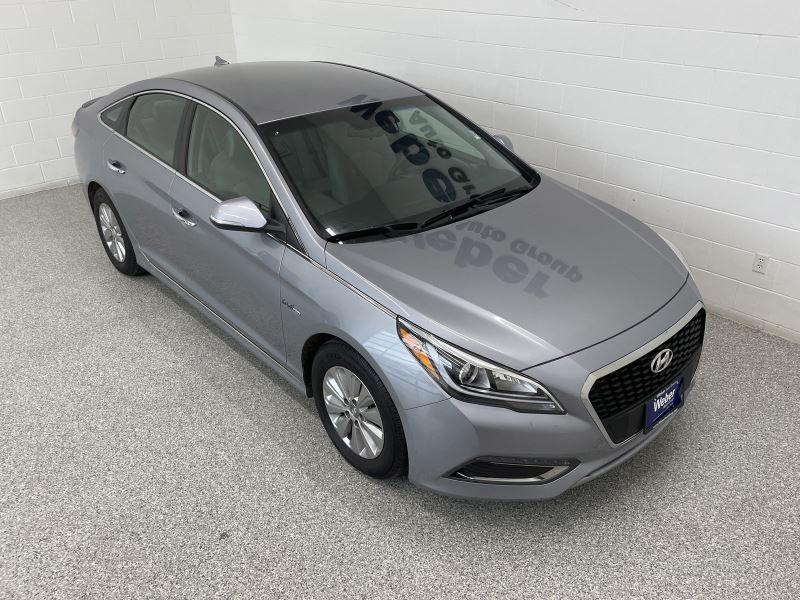 used 2016 Hyundai Sonata Hybrid car, priced at $14,900