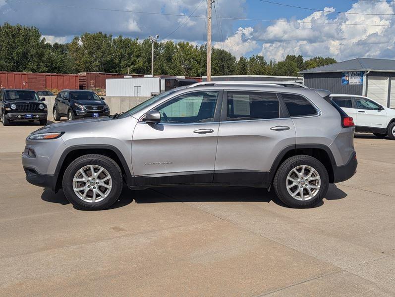 used 2018 Jeep Cherokee car, priced at $14,900