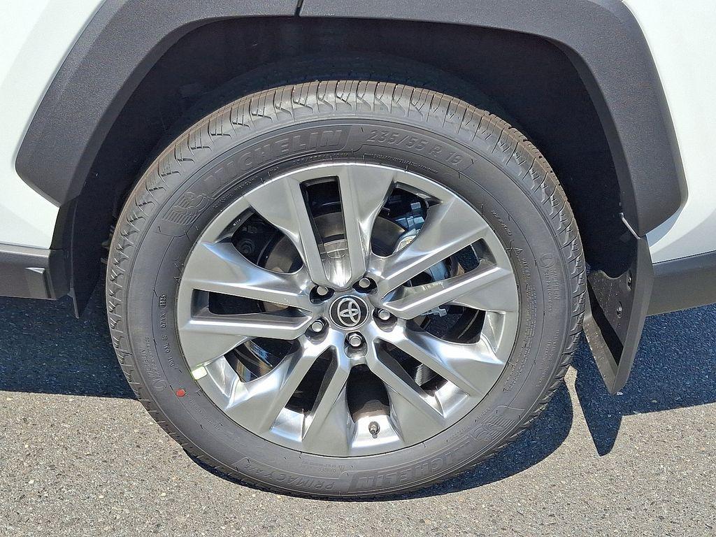 new 2025 Toyota RAV4 car, priced at $39,158