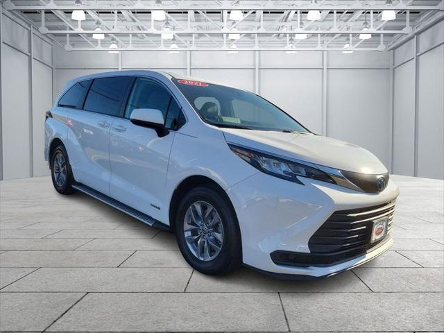 used 2021 Toyota Sienna car, priced at $36,745