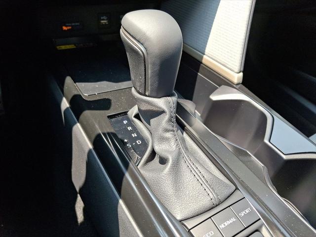 new 2025 Toyota Camry car, priced at $34,392