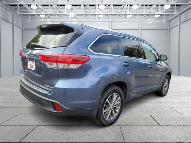 used 2019 Toyota Highlander car, priced at $18,781