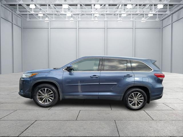 used 2019 Toyota Highlander car, priced at $18,781