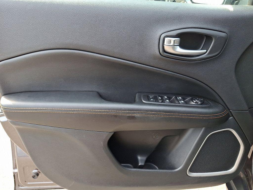 used 2020 Jeep Compass car, priced at $18,971