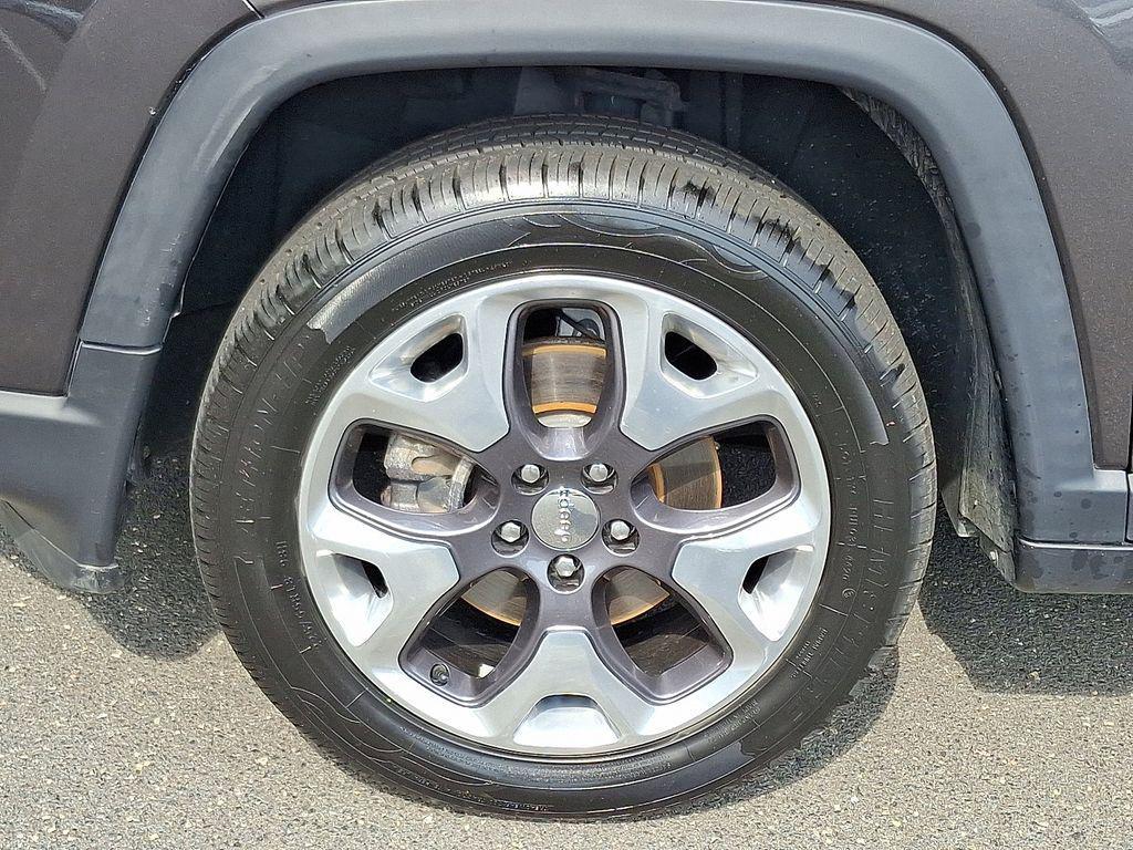 used 2020 Jeep Compass car, priced at $18,971