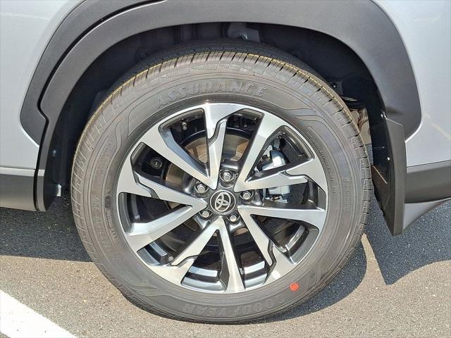new 2025 Toyota Corolla Cross car, priced at $34,032