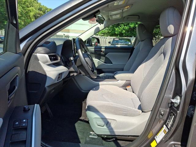 used 2021 Toyota Highlander car, priced at $32,745
