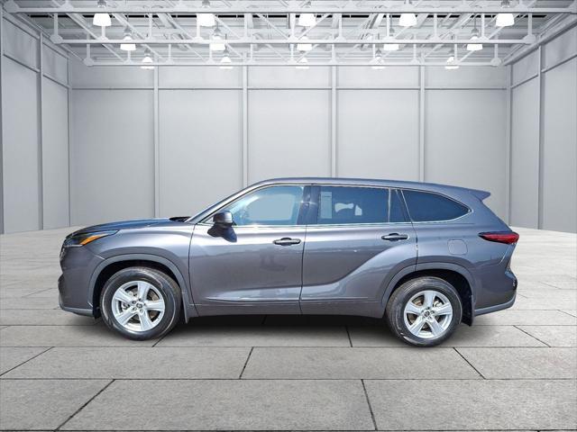used 2021 Toyota Highlander car, priced at $32,745